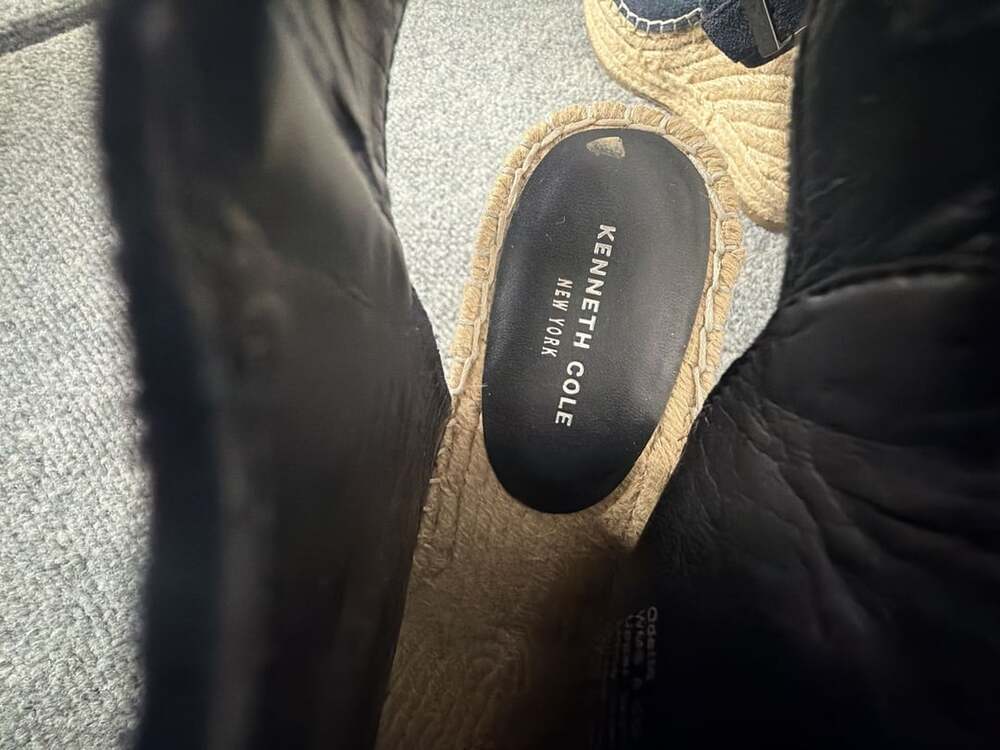 Kenneth Cole - Picture 6 of 8